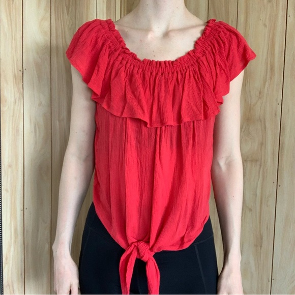 Off-Shoulder Crepe Ruffle Tank - Picture 2 of 12